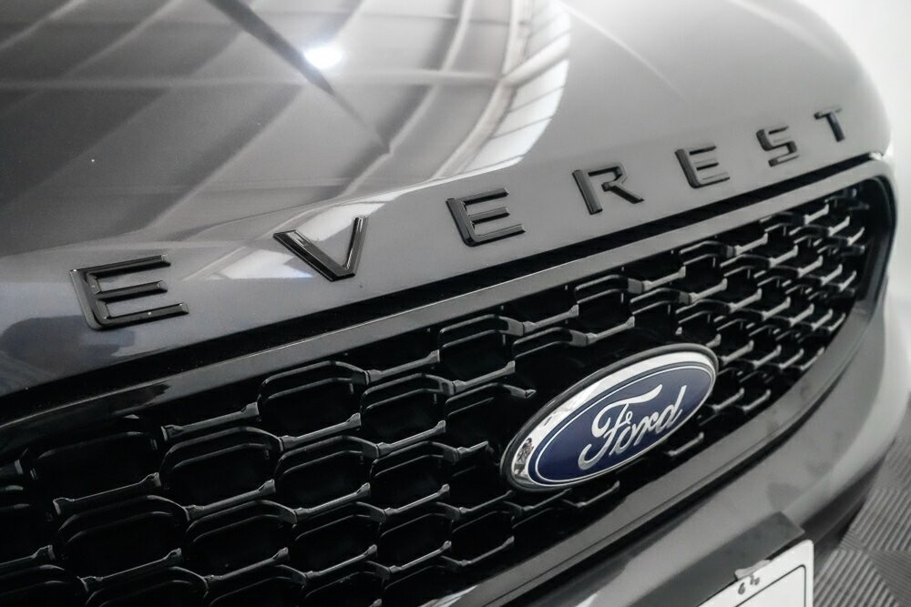 Ford Everest image 3