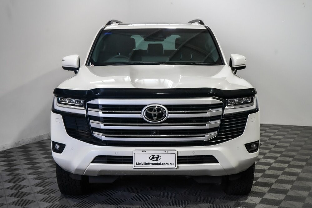 Toyota Landcruiser image 3