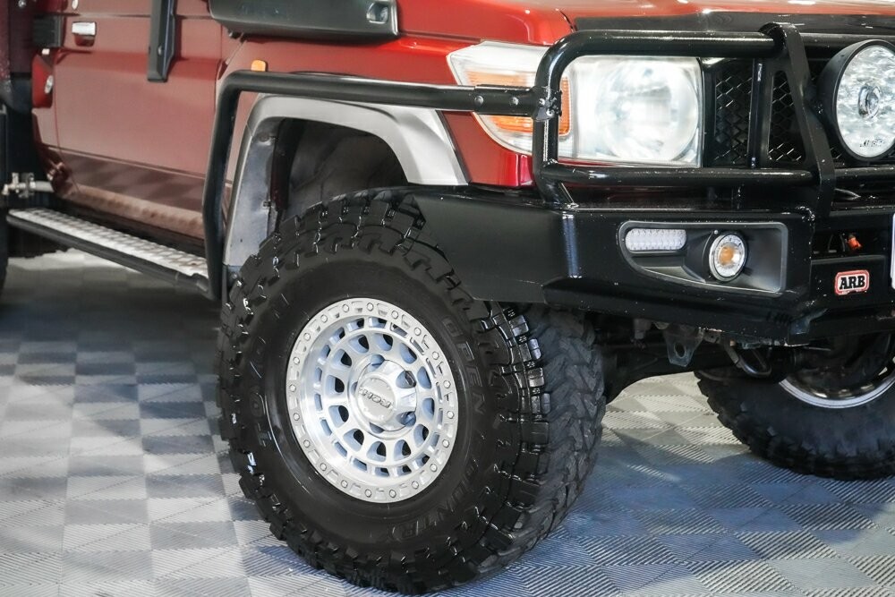 Toyota Landcruiser image 3