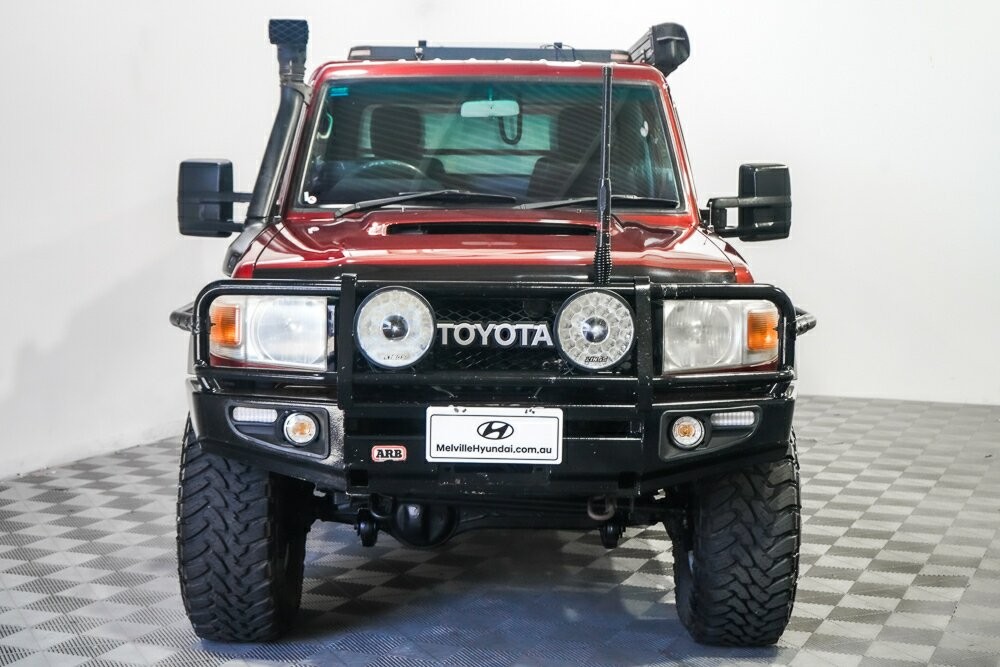Toyota Landcruiser image 4