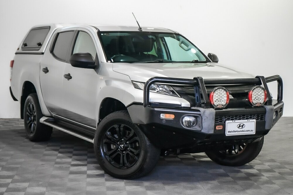 Mitsubishi Triton image 1