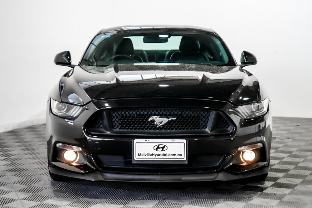 Ford Mustang image 3
