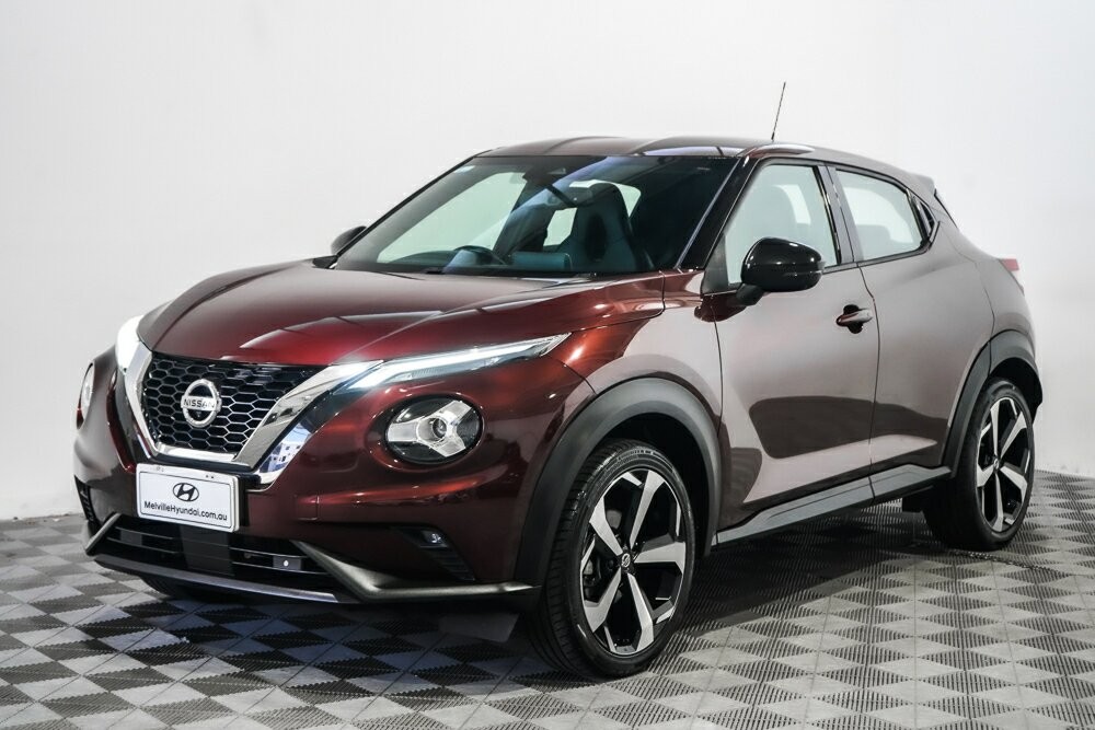 Nissan Juke image 4