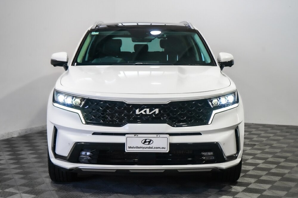 Kia Sorento image 2