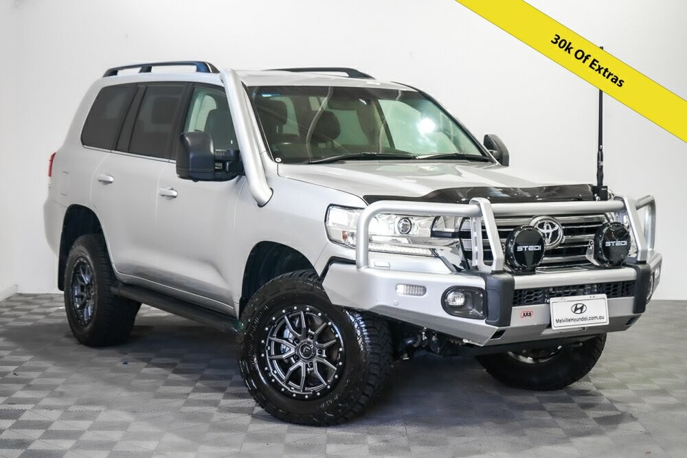 Toyota Landcruiser image 1