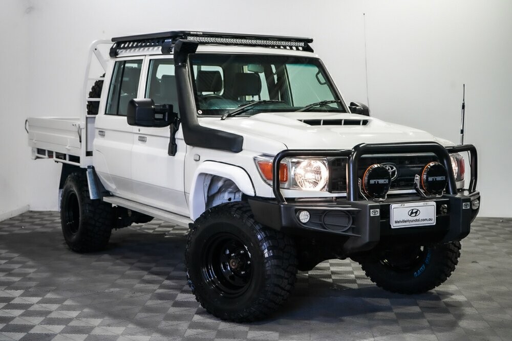Toyota Landcruiser image 1