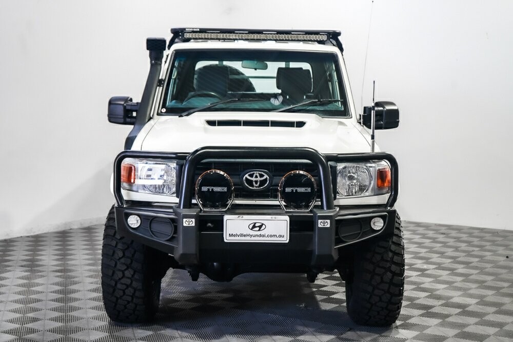 Toyota Landcruiser image 4