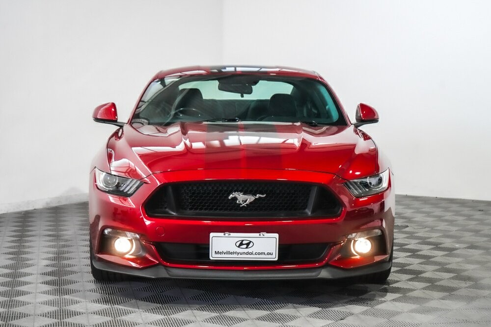 Ford Mustang image 3