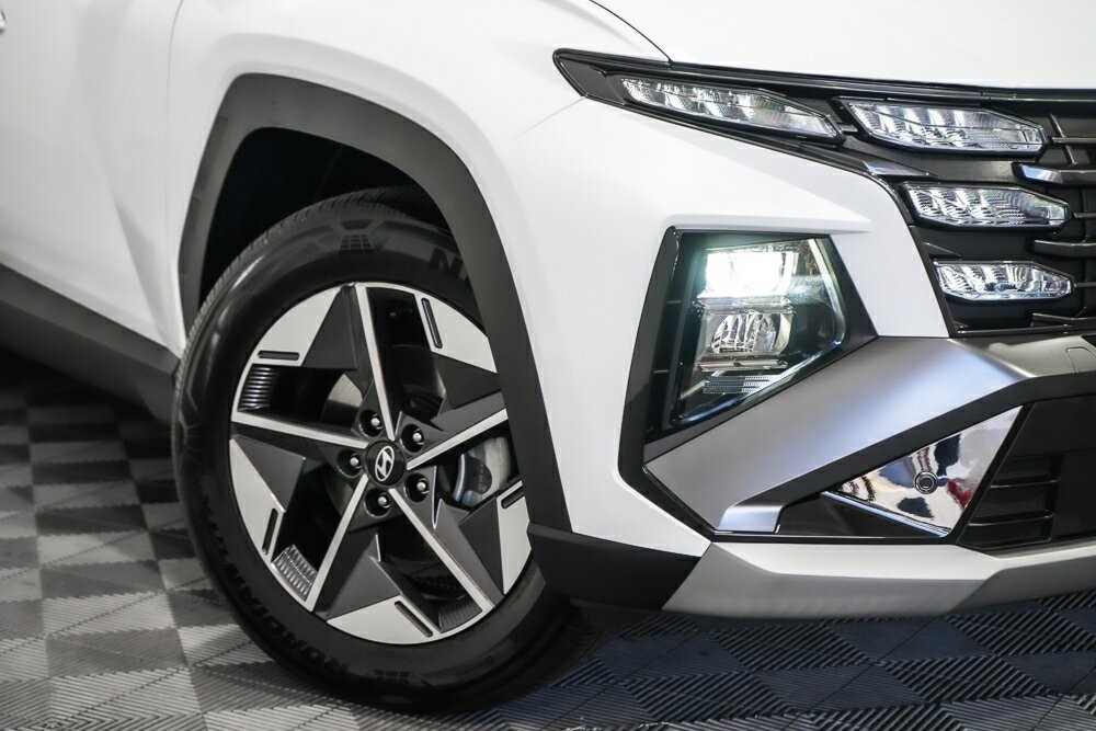 Hyundai Tucson image 2