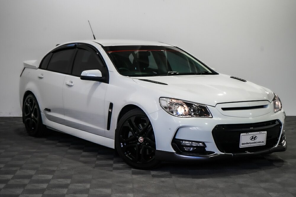 Holden Commodore image 1