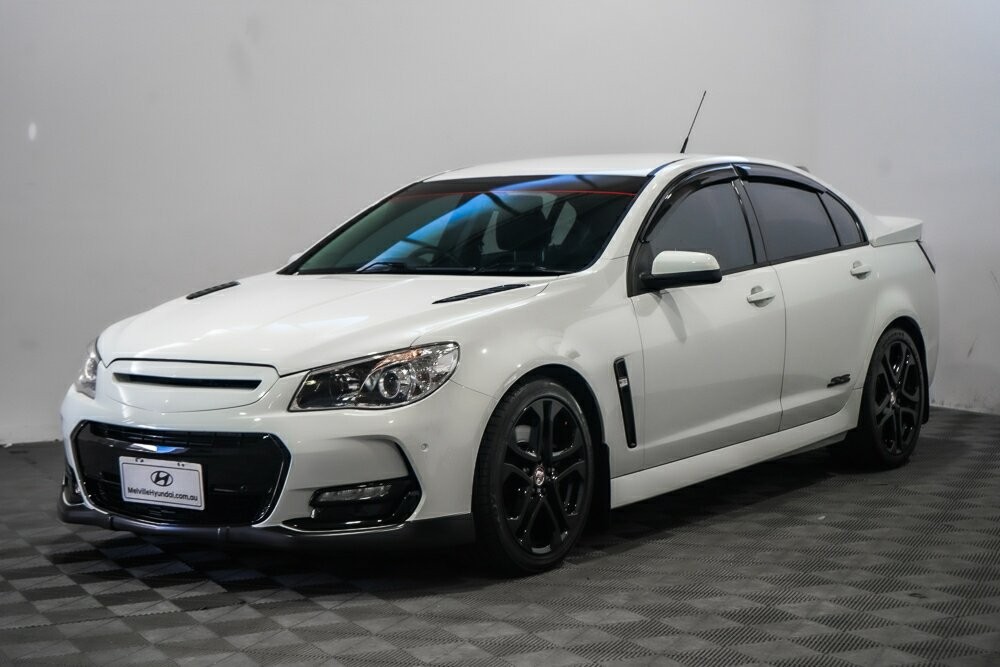 Holden Commodore image 4