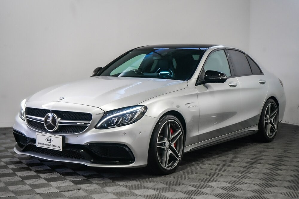 Mercedes Benz C-class image 4