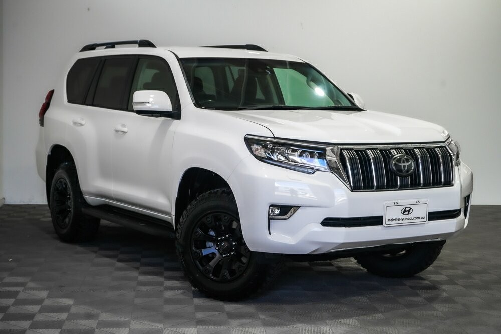 Toyota Landcruiser Prado image 1