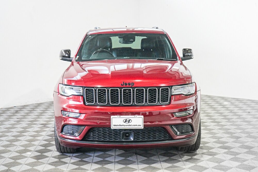 Jeep Grand Cherokee image 2