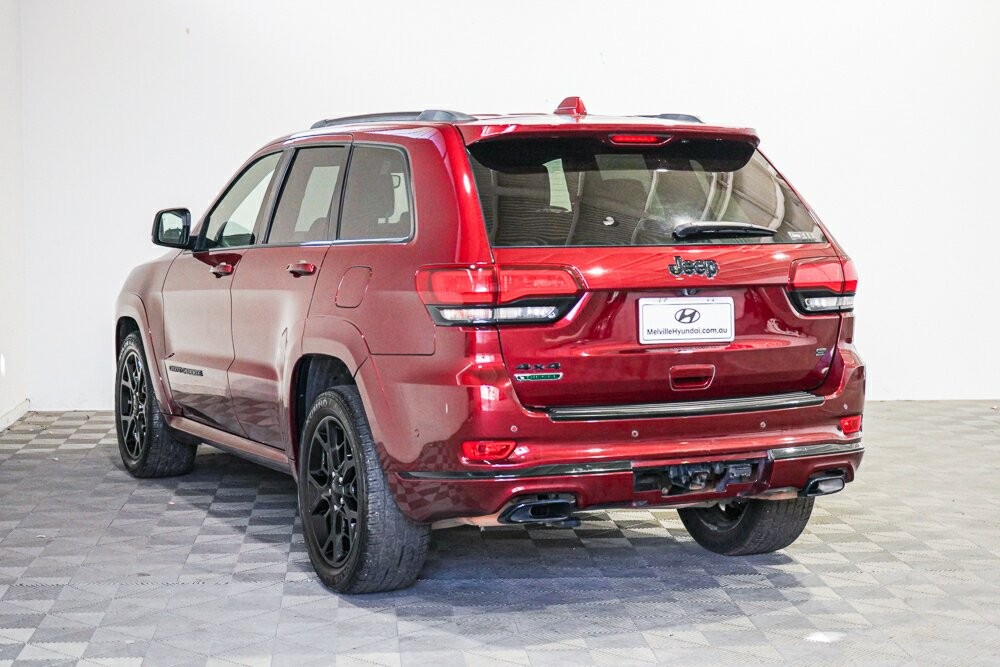 Jeep Grand Cherokee image 4