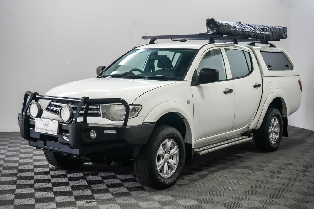 Mitsubishi Triton image 4