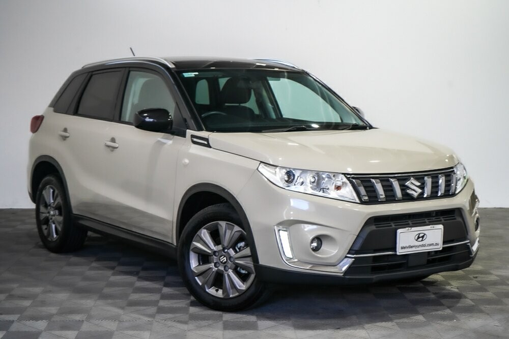 Suzuki Vitara image 1