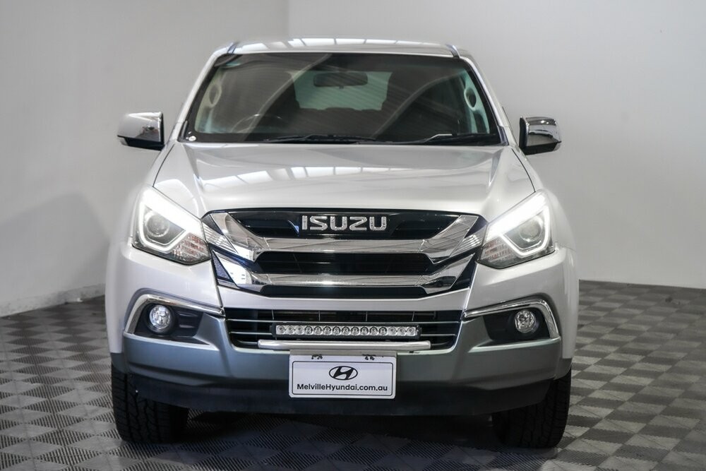 Isuzu Mu-x image 3