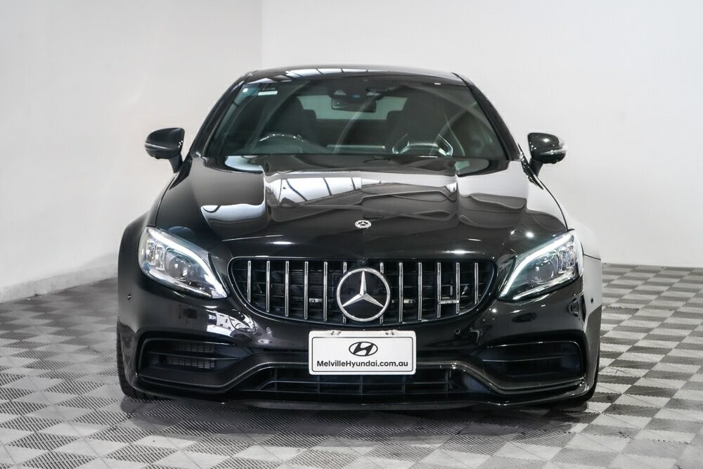 Mercedes Benz C-class image 3