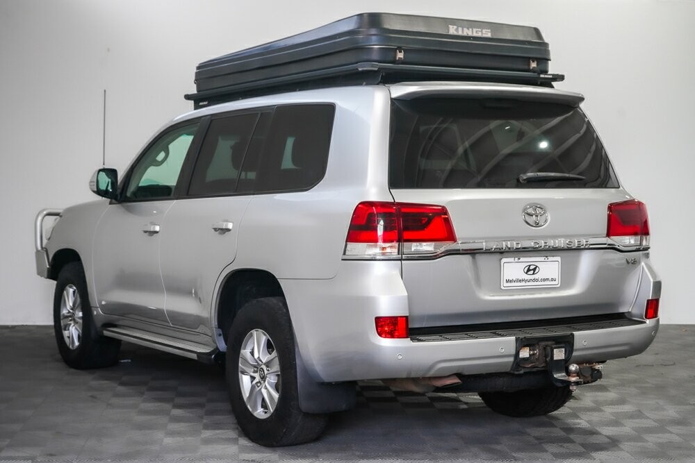 Toyota Landcruiser image 4
