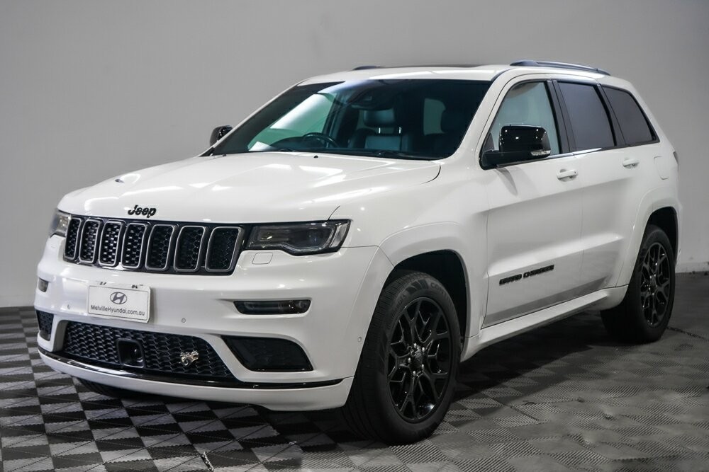 Jeep Grand Cherokee image 4