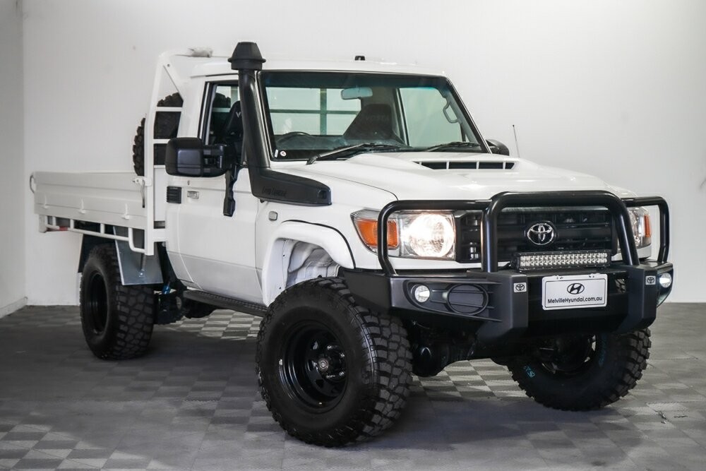 Toyota Landcruiser image 1