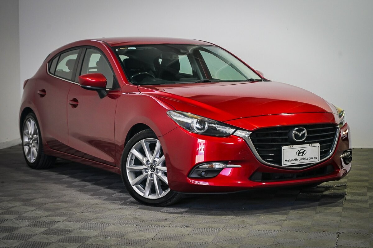 Mazda 3 image 1
