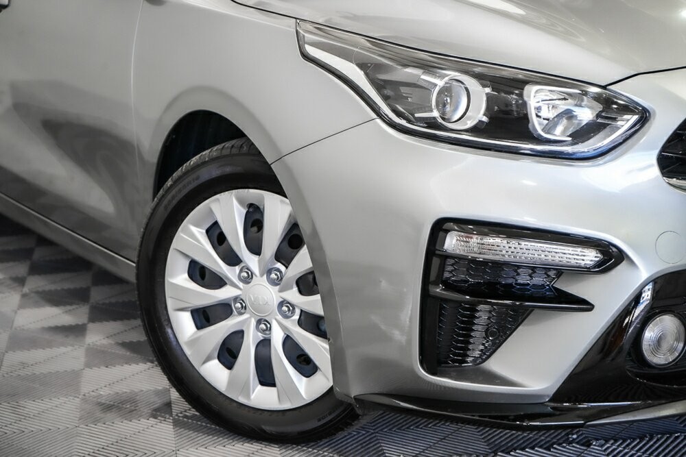 Kia Cerato image 2