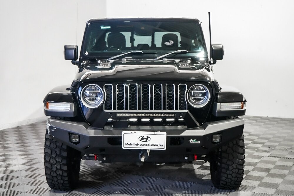 Jeep Gladiator image 3
