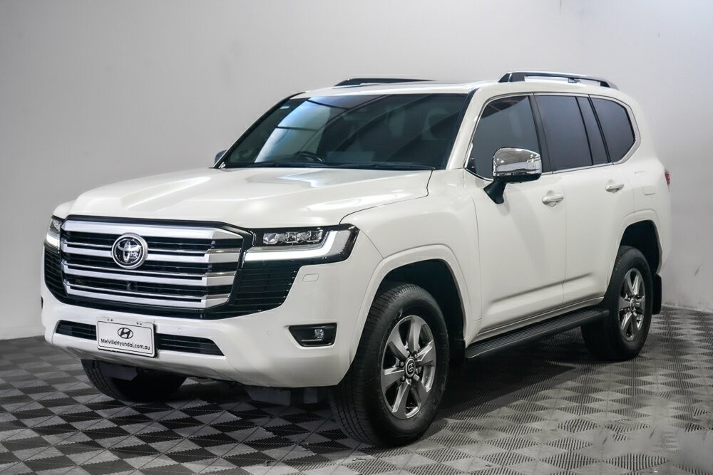 Toyota Landcruiser image 4