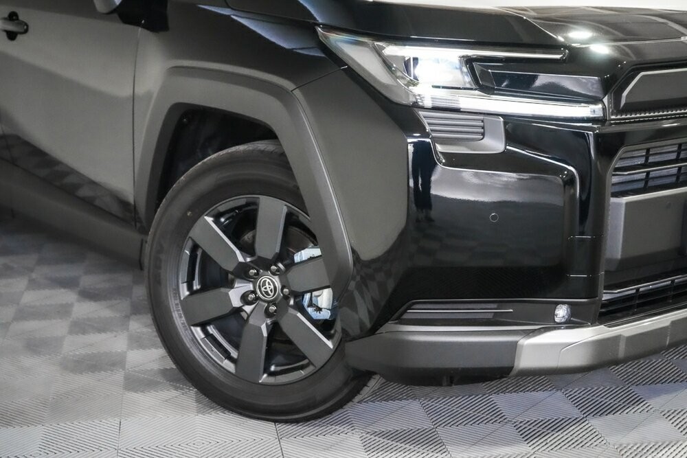 Toyota Rav4 image 2
