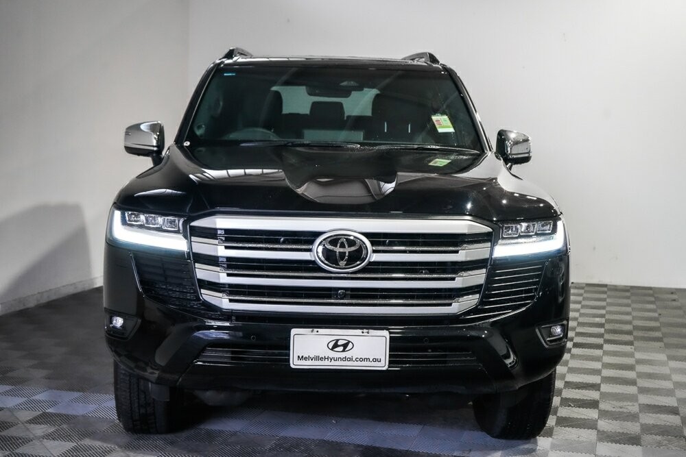 Toyota Landcruiser image 3
