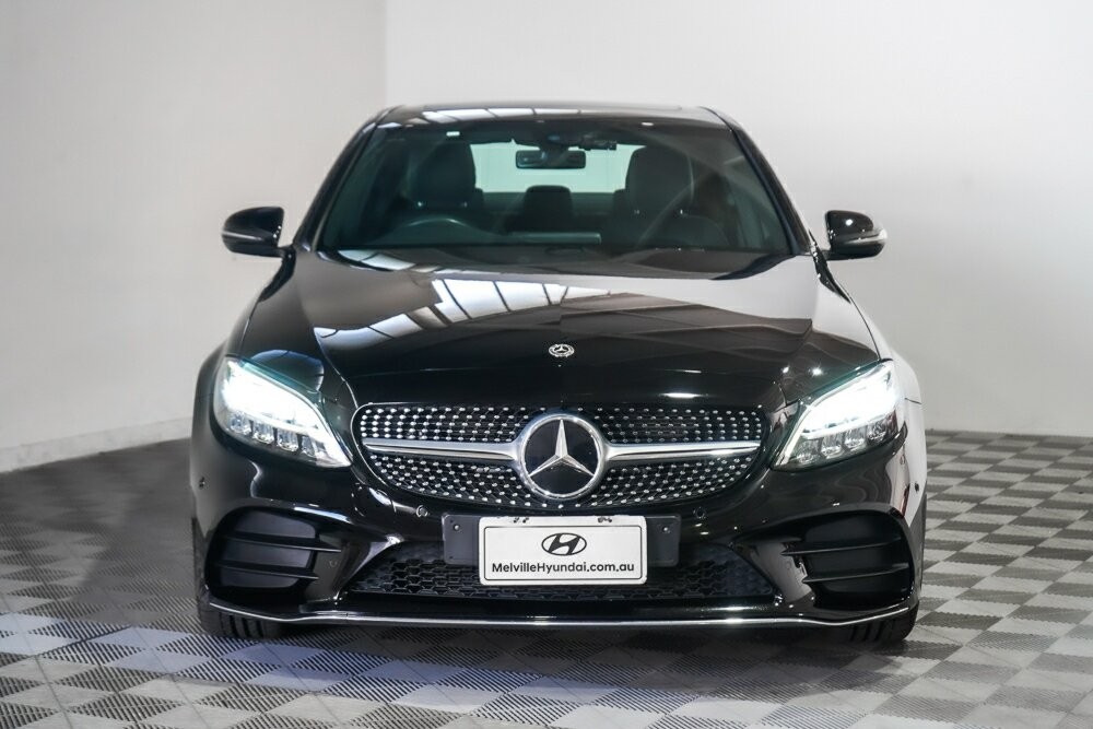 Mercedes Benz C-class image 3