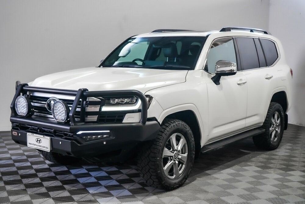 Toyota Landcruiser image 4