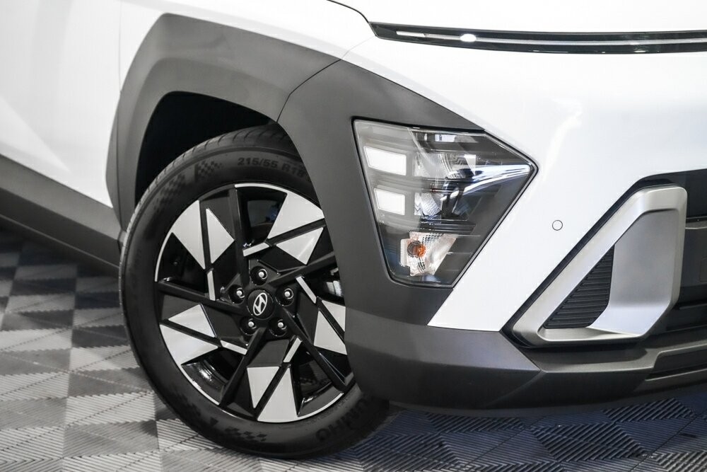 Hyundai Kona image 2