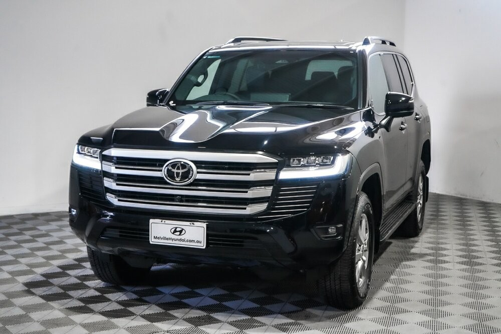 Toyota Landcruiser image 4