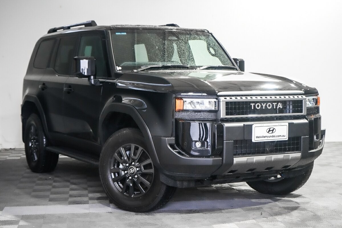 Toyota Landcruiser Prado image 1