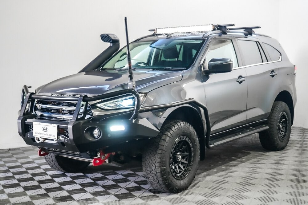 Isuzu Mu-x image 4