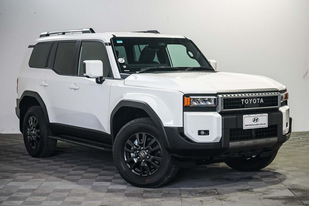 Toyota Landcruiser Prado image 1