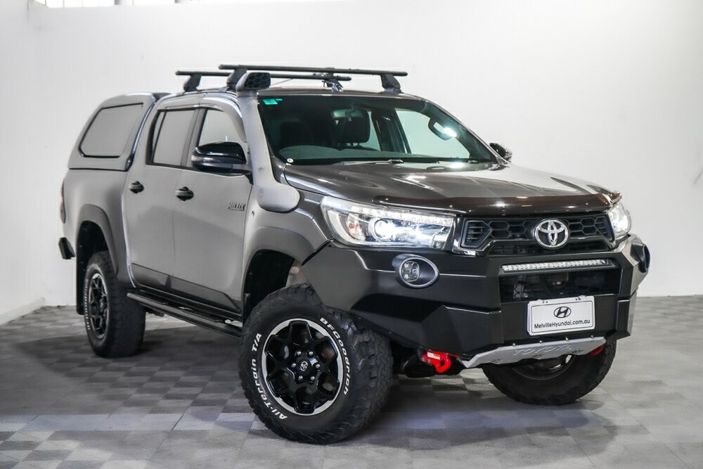 Toyota Hilux image 1