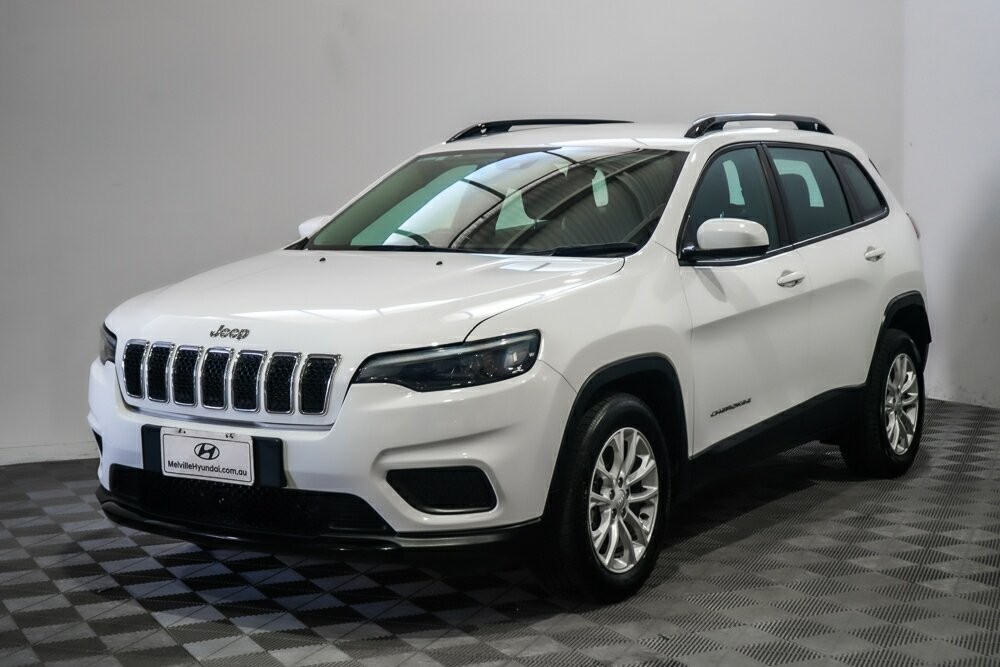 Jeep Cherokee image 4