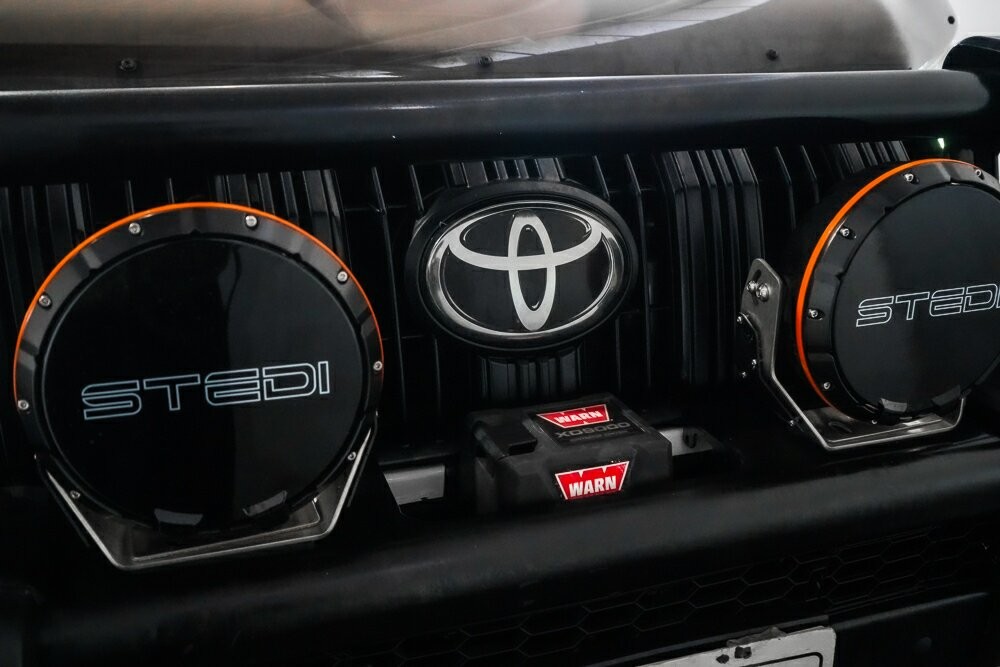 Toyota Landcruiser Prado image 3