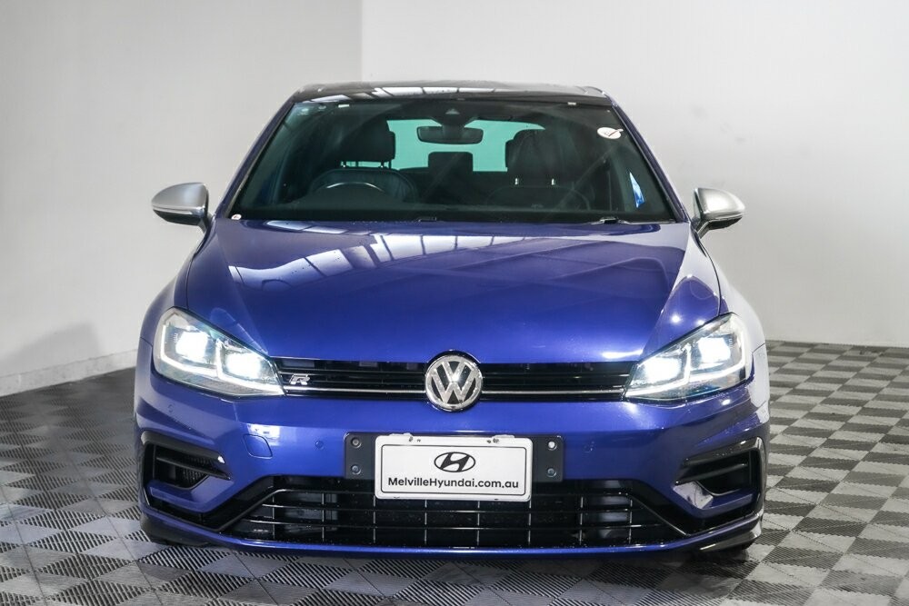 Volkswagen Golf image 3