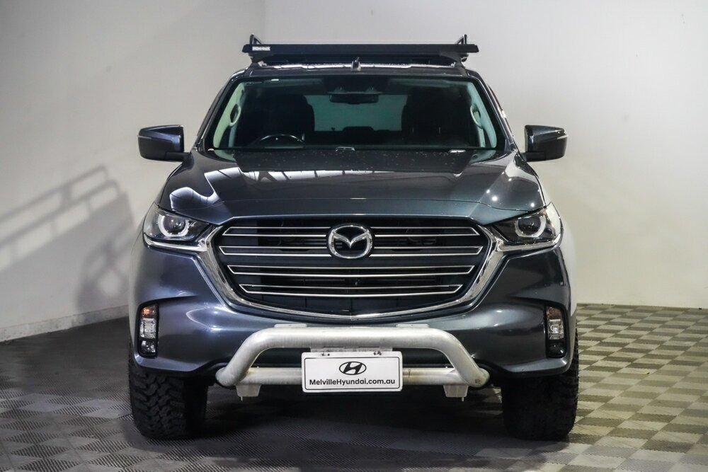 Mazda Bt-50 image 4