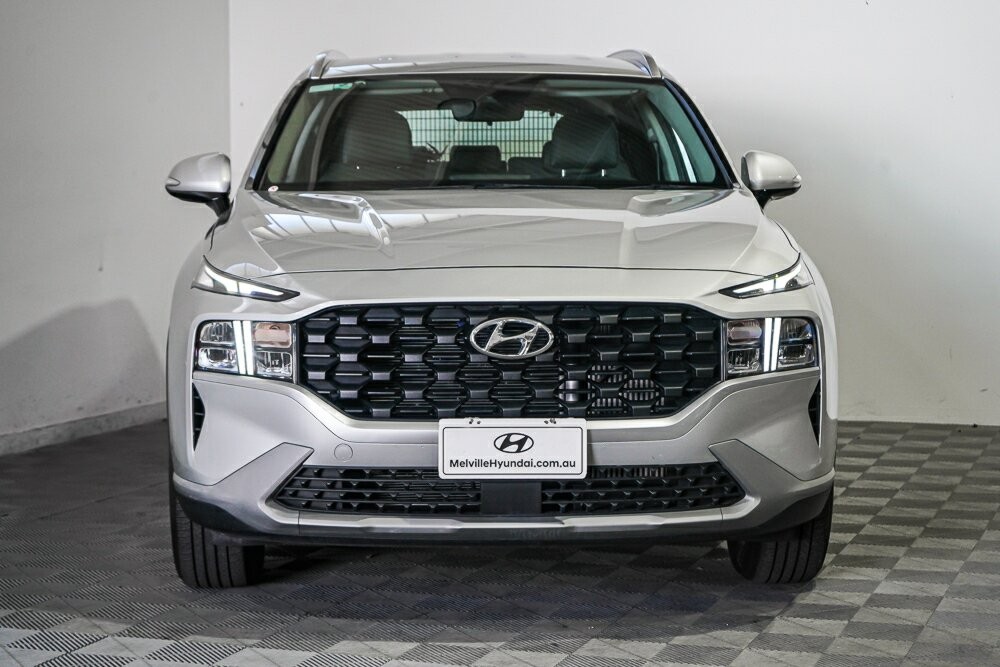 Hyundai Santa Fe image 3