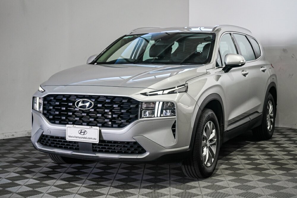Hyundai Santa Fe image 4