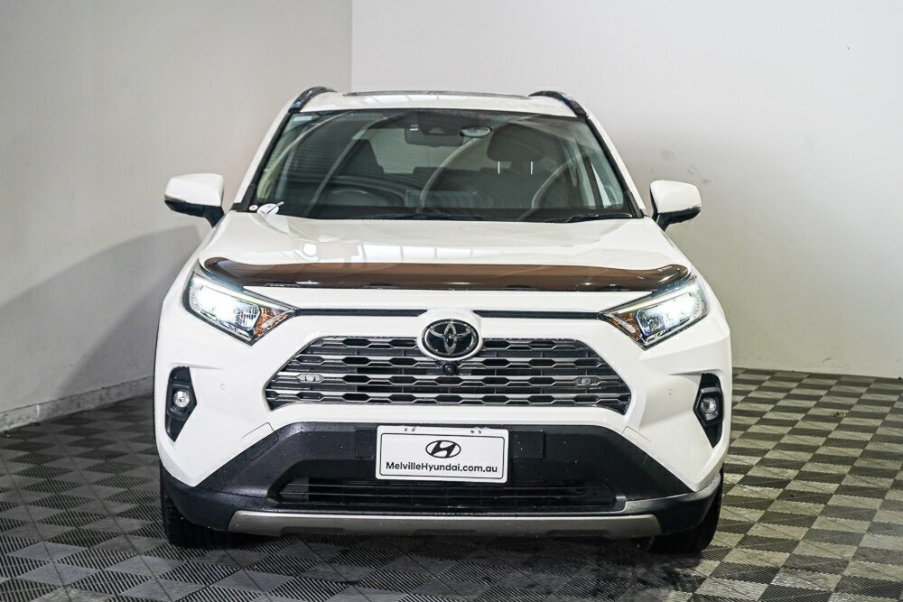 Toyota Rav4 image 3