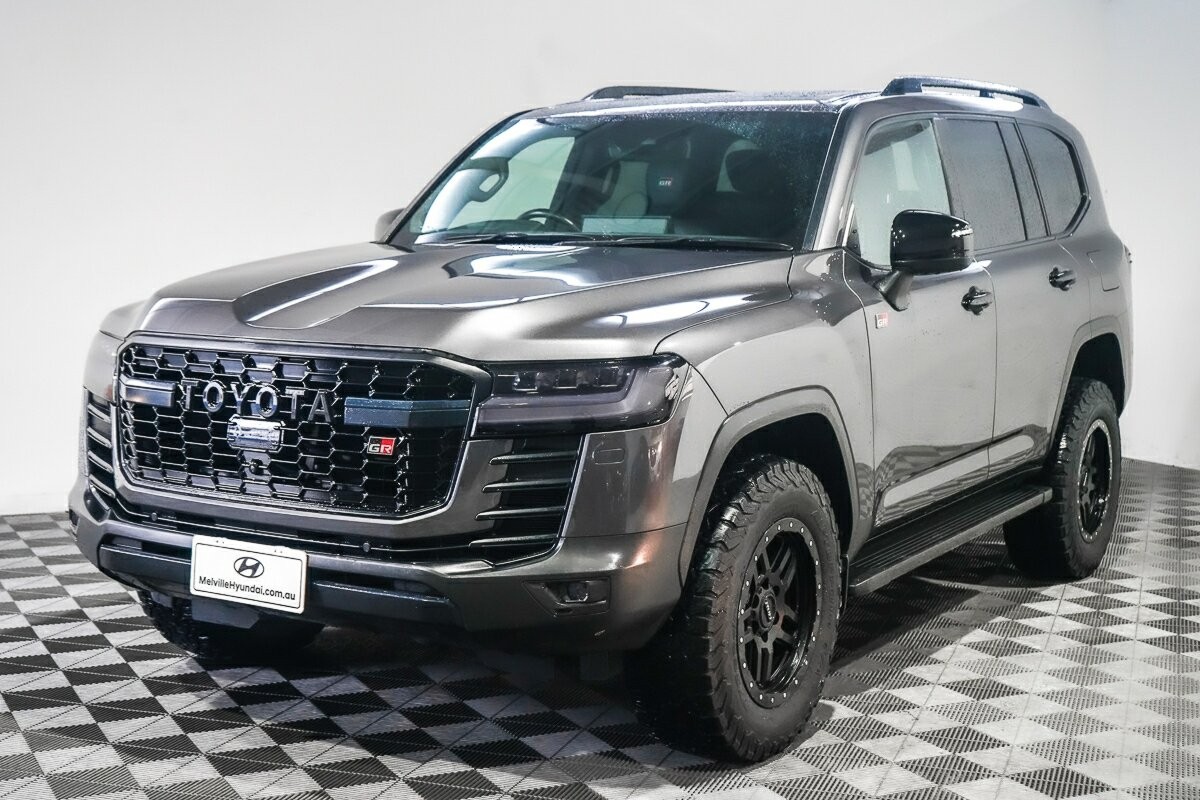 Toyota Landcruiser image 4