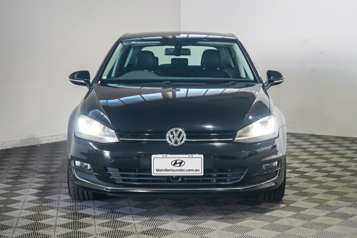 Volkswagen Golf image 3