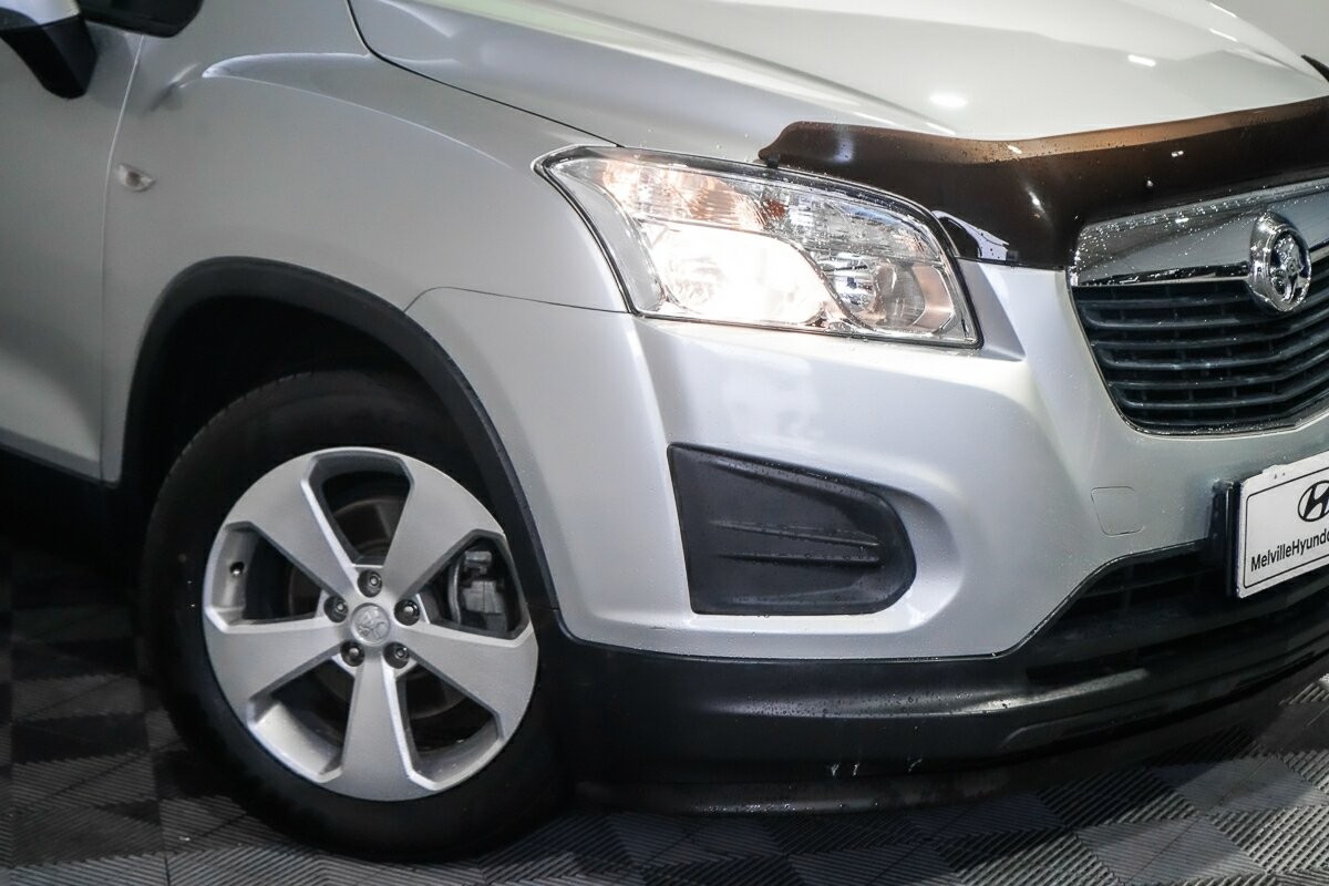 Holden Trax image 2